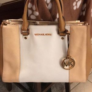 Michael Kors bag